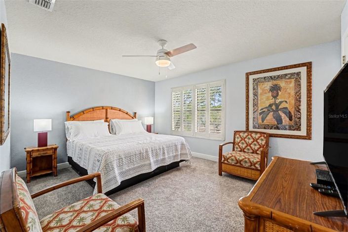 Image No.21-4 Bed Apartment for sale