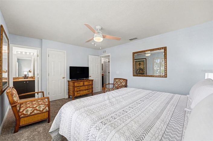 Image No.24-4 Bed Apartment for sale