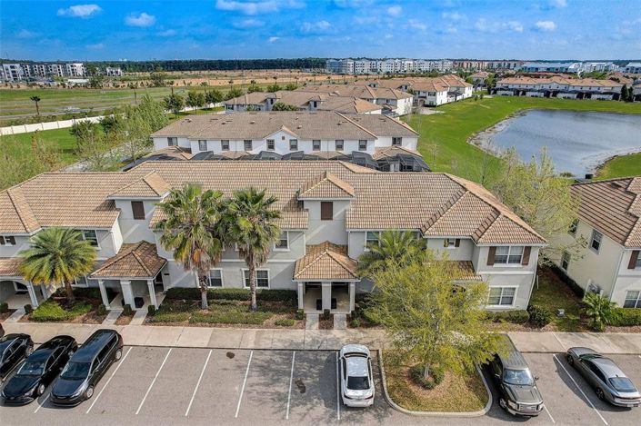 Image No.42-4 Bed Townhouse for sale