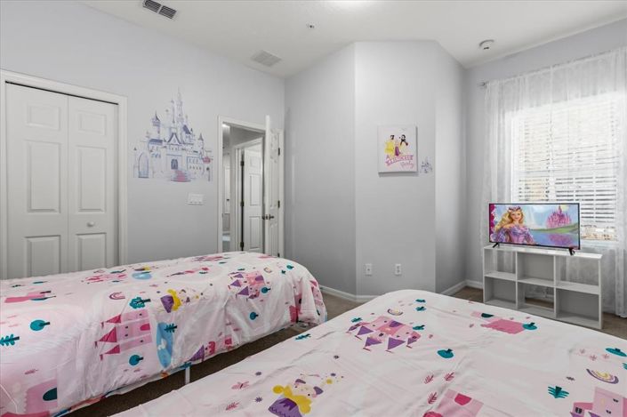 Image No.20-3 Bed Townhouse for sale