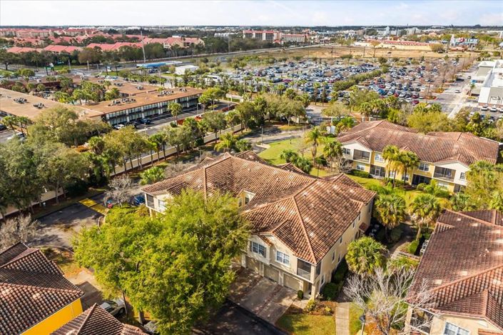 Image No.30-3 Bed Townhouse for sale