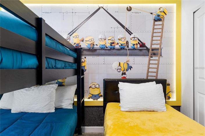 Image No.26-4 Bed Townhouse for sale