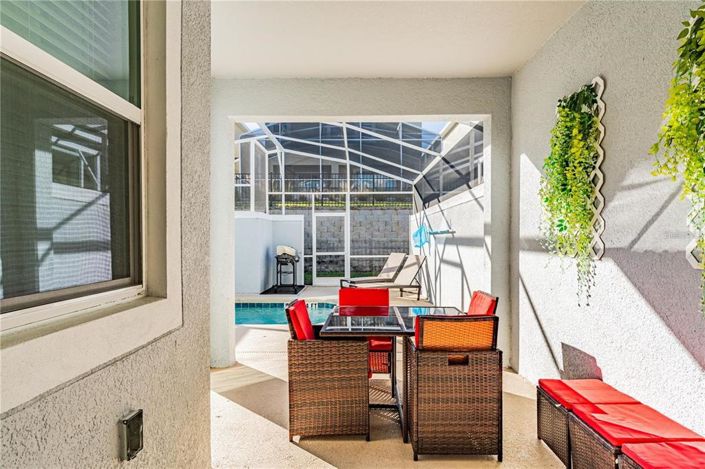 Image No.28-4 Bed Townhouse for sale