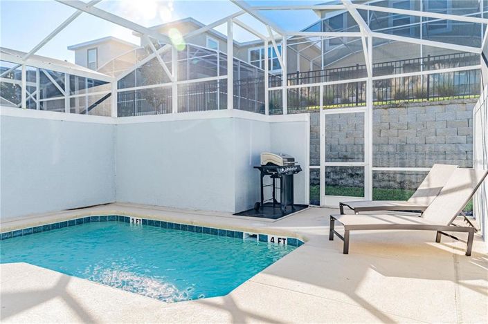 Image No.30-4 Bed Townhouse for sale