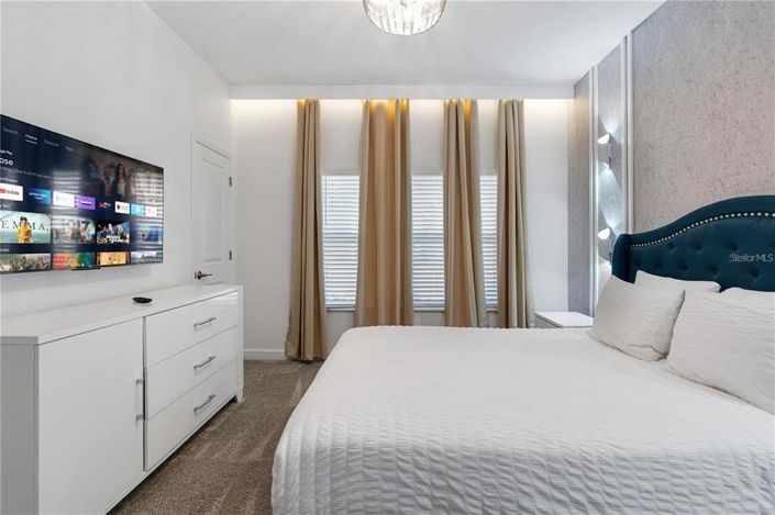 Image No.7-4 Bed Townhouse for sale