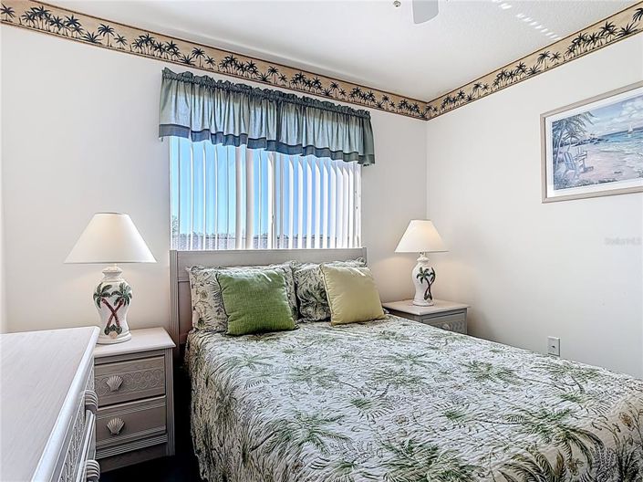 Image No.26-4 Bed Townhouse for sale