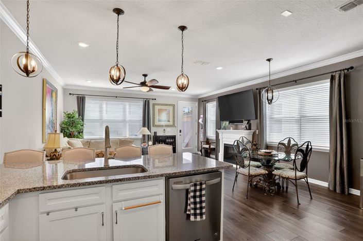 Image No.13-3 Bed Townhouse for sale