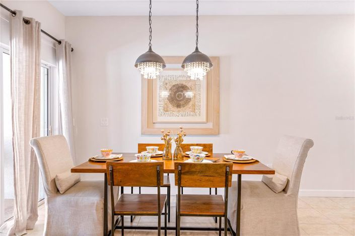 Image No.10-4 Bed Townhouse for sale