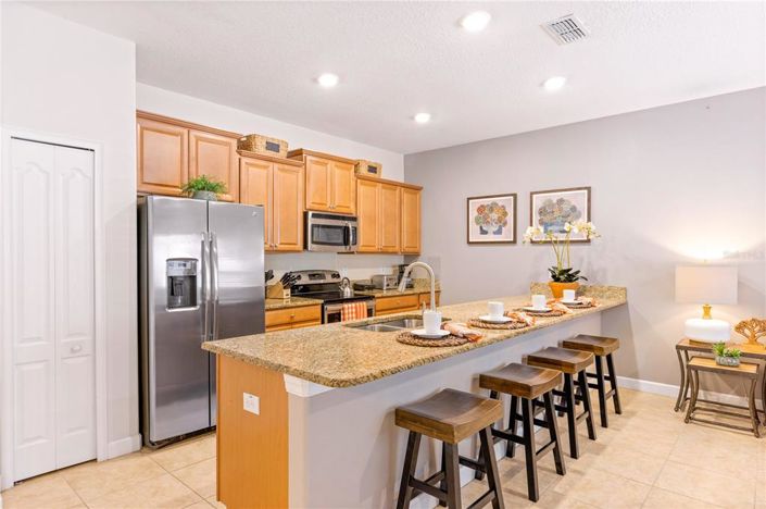 Image No.16-4 Bed Townhouse for sale