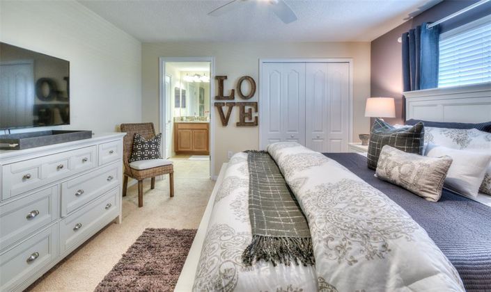 Image No.22-4 Bed Townhouse for sale