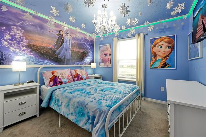 Image No.32-5 Bed Townhouse for sale