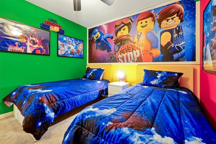 Image No.43-5 Bed Townhouse for sale