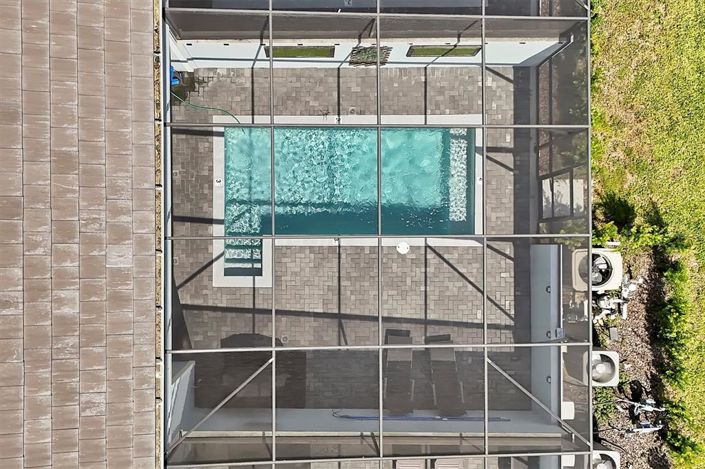 Image No.46-5 Bed Townhouse for sale