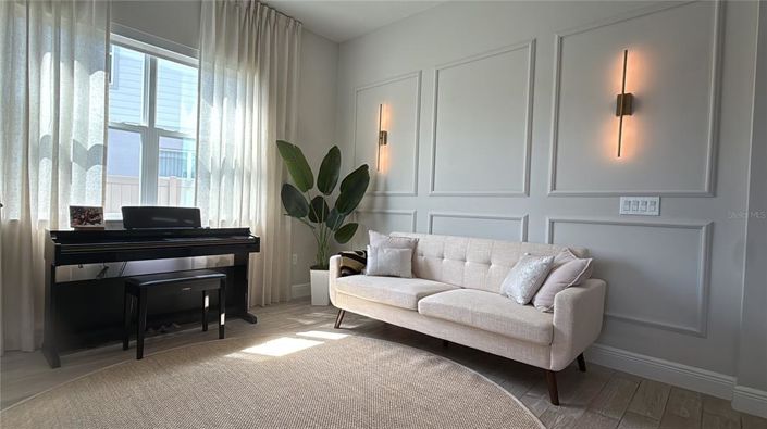 Image No.16-5 Bed House for sale