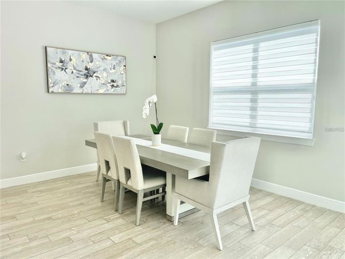 Image No.5-5 Bed House for sale