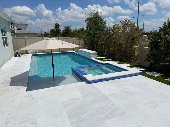 Image No.59-5 Bed House for sale