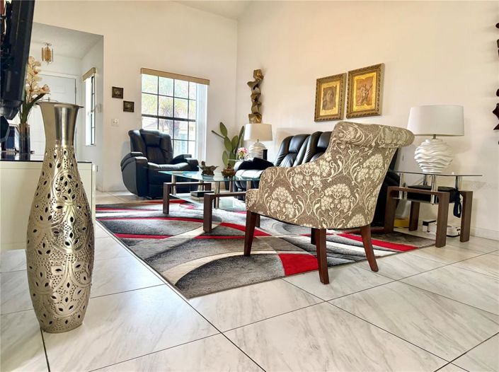 Image No.5-3 Bed Townhouse for sale