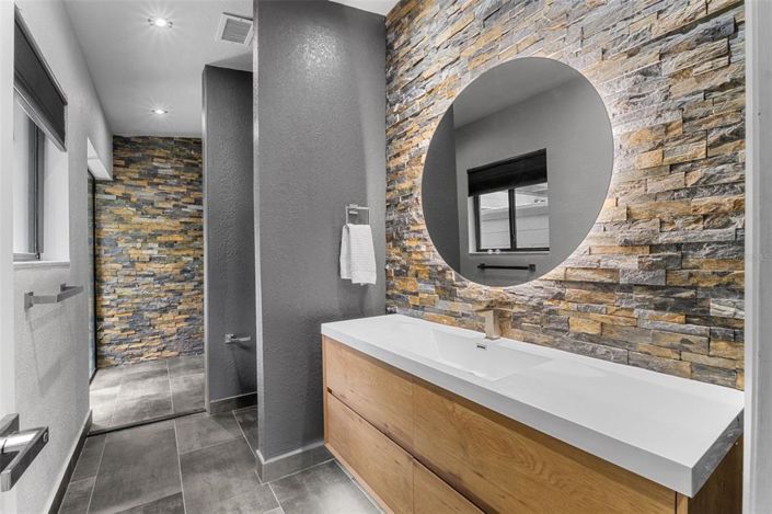 Image No.30-3 Bed House for sale