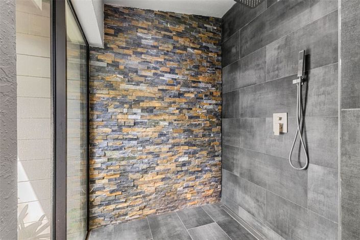 Image No.31-3 Bed House for sale