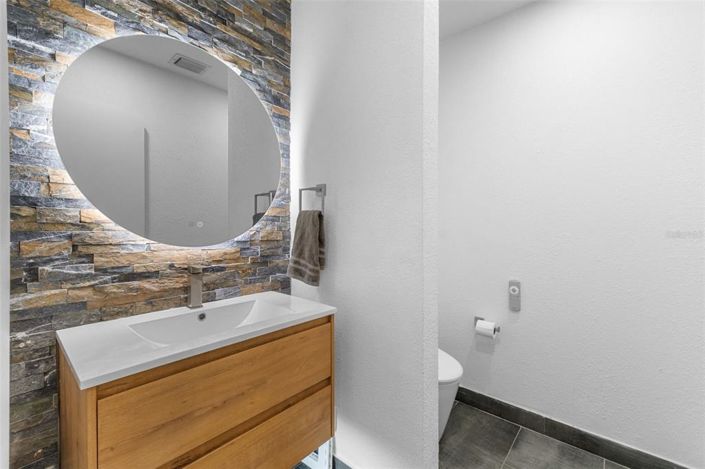 Image No.33-3 Bed House for sale