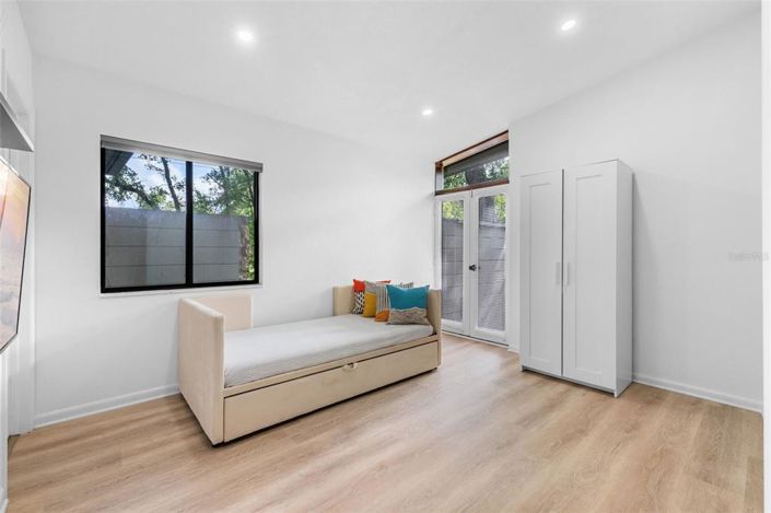 Image No.36-3 Bed House for sale