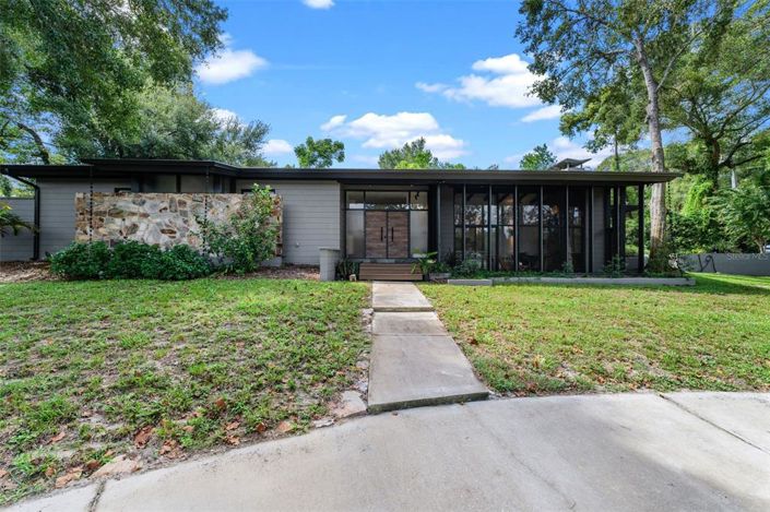 Image No.49-3 Bed House for sale