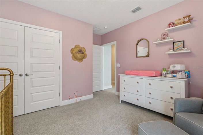 Image No.30-5 Bed House for sale