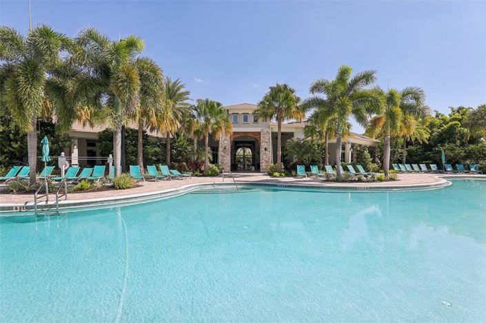 Image No.52-5 Bed House for sale