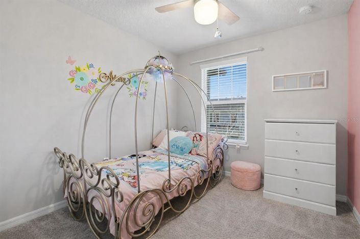 Image No.18-3 Bed Townhouse for sale