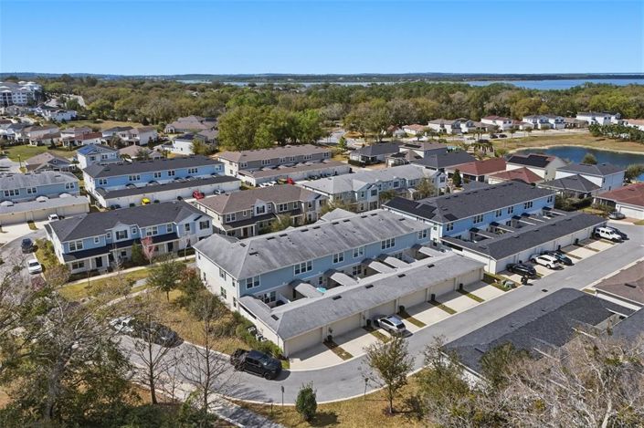 Image No.27-3 Bed Townhouse for sale