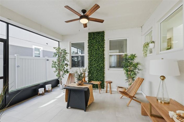 Image No.20-4 Bed House for sale