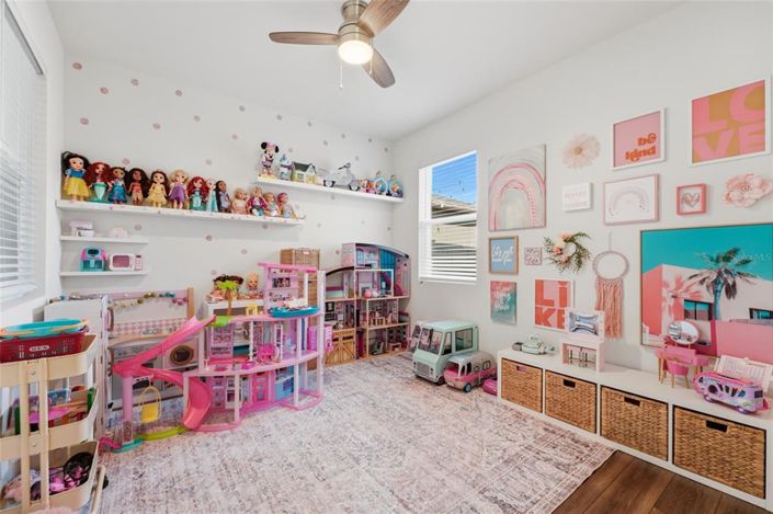 Image No.23-4 Bed House for sale