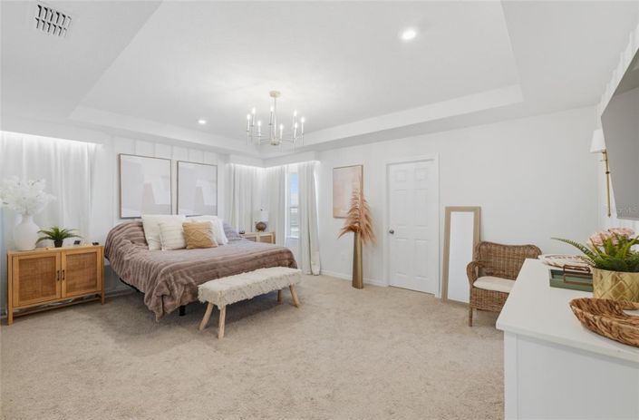 Image No.26-4 Bed House for sale