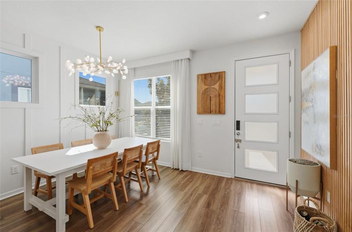 Image No.6-4 Bed House for sale