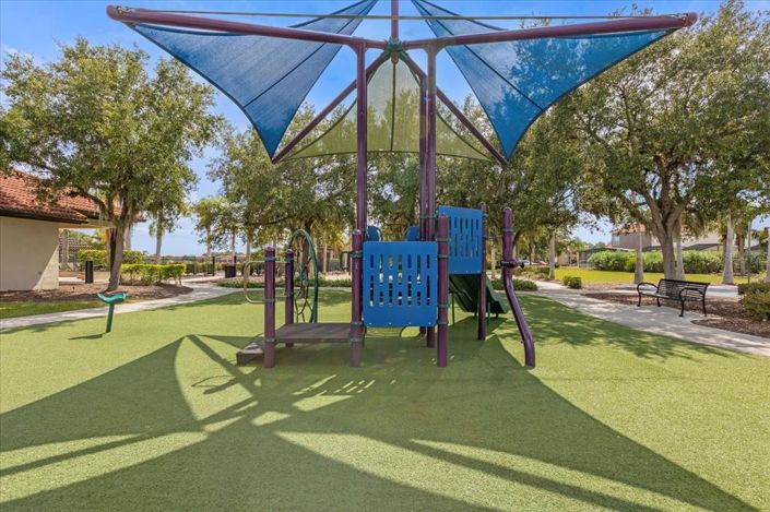 Image No.33-3 Bed Townhouse for sale