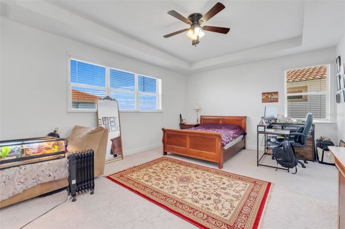 Image No.18-5 Bed House for sale