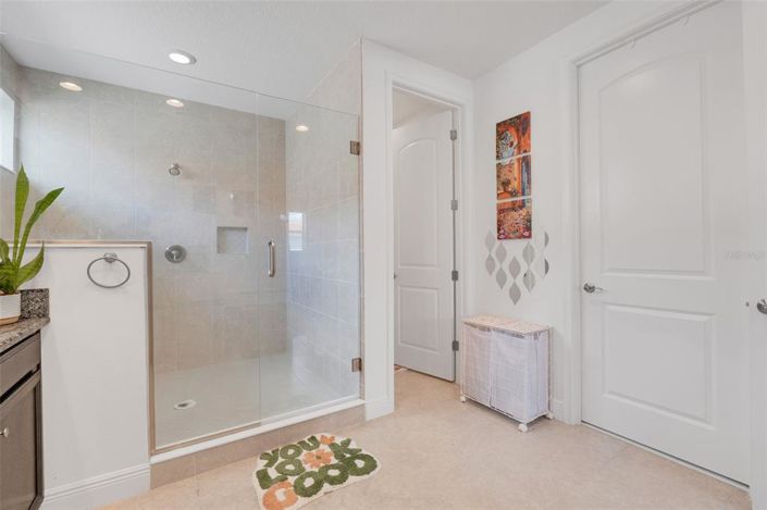 Image No.20-5 Bed House for sale