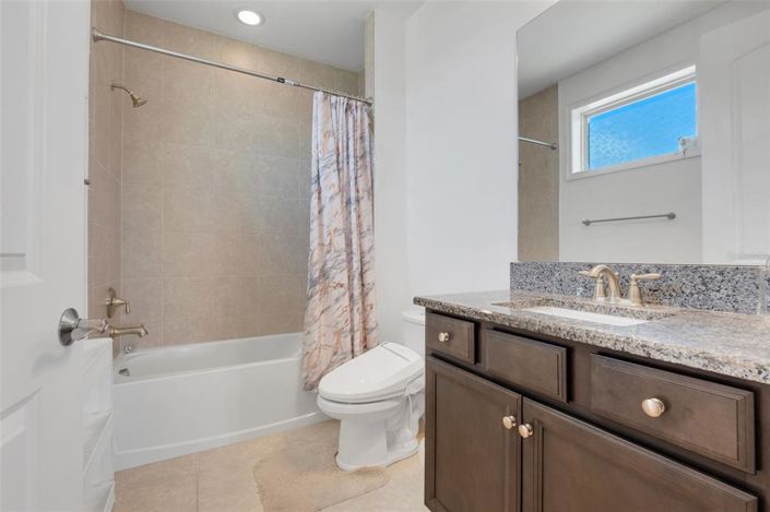 Image No.22-5 Bed House for sale