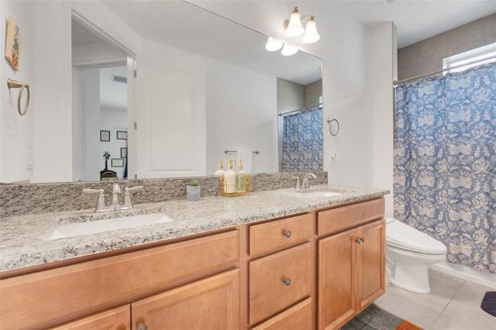 Image No.25-5 Bed House for sale