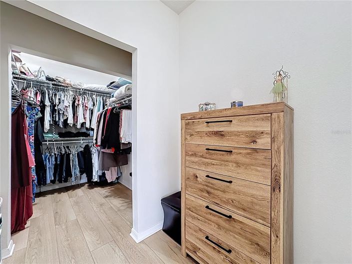 Image No.18-2 Bed Townhouse for sale