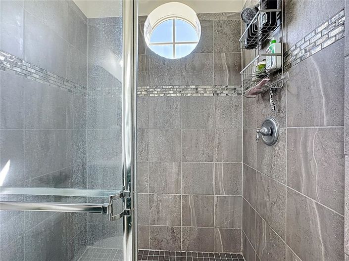 Image No.21-2 Bed Townhouse for sale