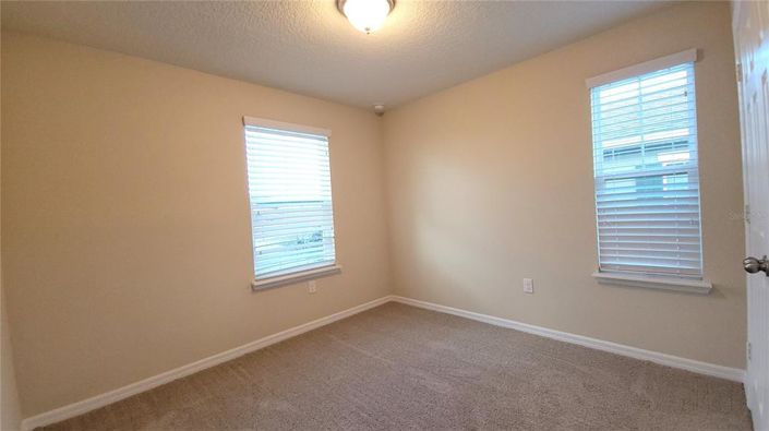 Image No.32-3 Bed Townhouse for sale