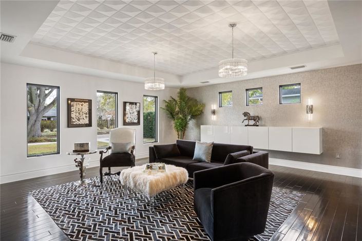 Image No.14-4 Bed House for sale