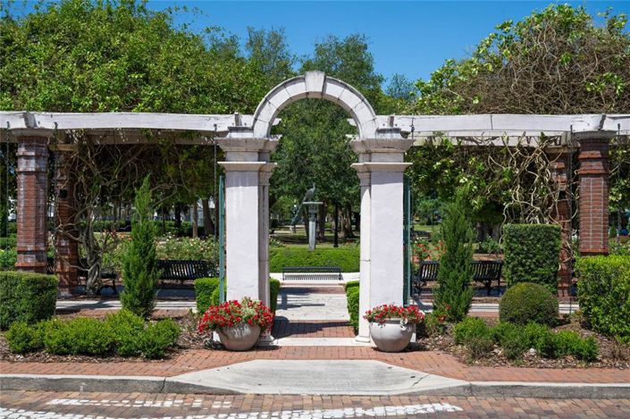 Image No.52-4 Bed House for sale