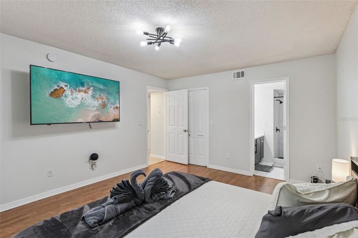 Image No.15-3 Bed Apartment for sale