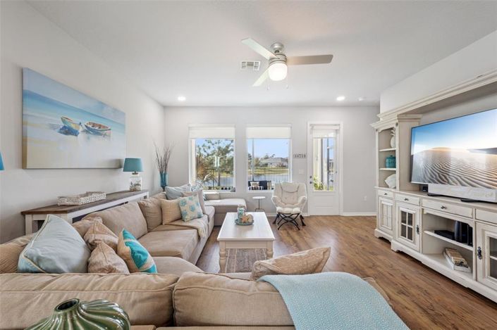 Image No.17-3 Bed House for sale