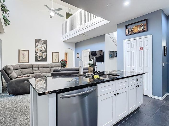 Image No.19-5 Bed House for sale