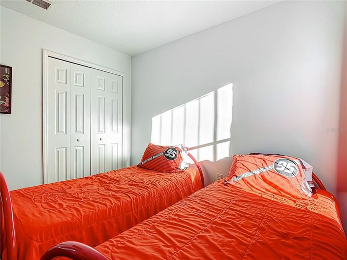 Image No.43-5 Bed House for sale