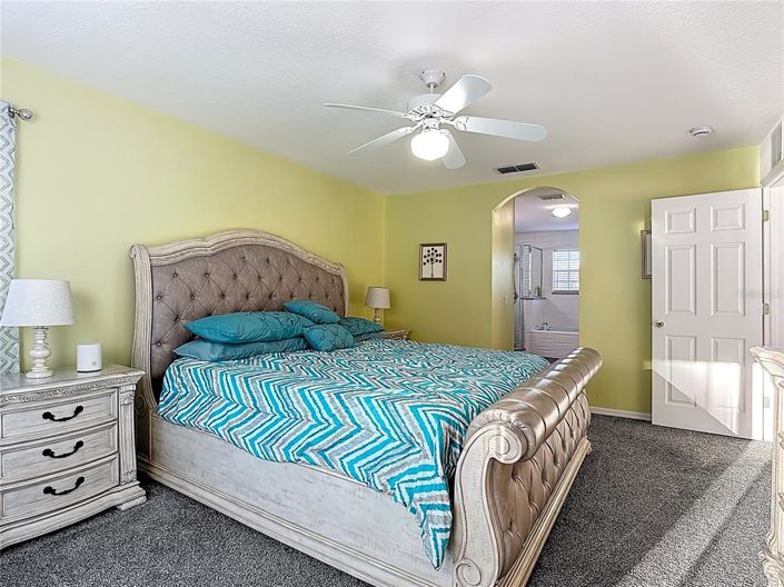 Image No.49-5 Bed House for sale