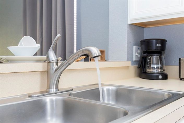 Image No.18-4 Bed Townhouse for sale